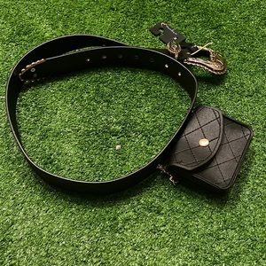 Black & Gold Belt w/attached wallet